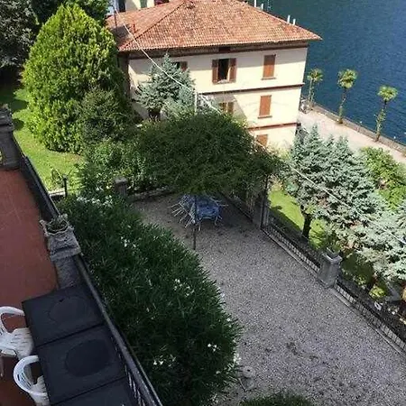 Peroni Classic With Swimming Pool Lägenhet Argegno