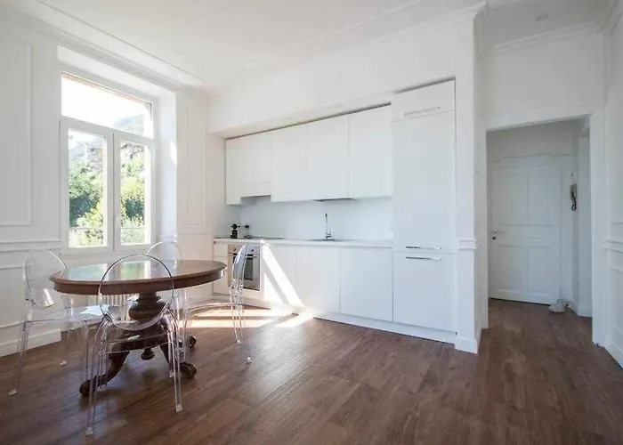 Villa Peroni Lake Como Classic With Swimming Pool Apartment *