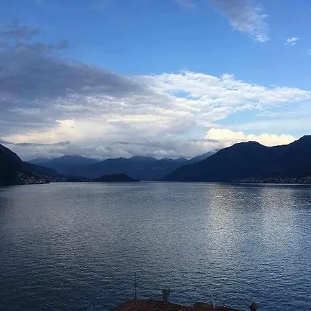 Villa Peroni Lake Como Classic With Swimming Pool Apartment *