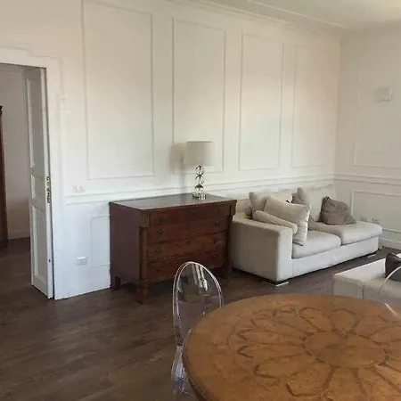 Peroni Classic With Swimming Pool