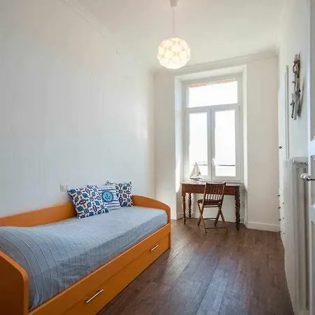 Peroni Classic With Swimming Pool Appartement