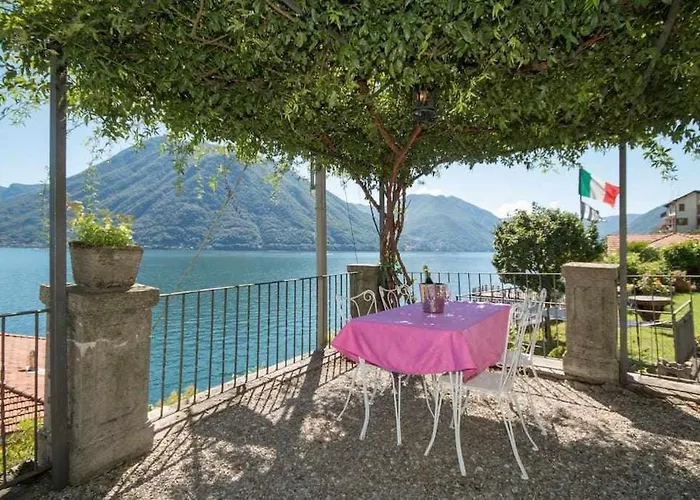 Peroni Classic With Swimming Pool Argegno