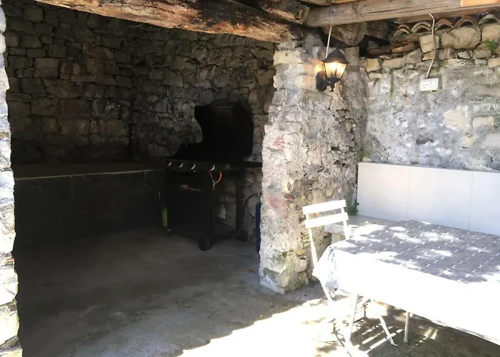 Peroni Classic With Swimming Pool * Argegno